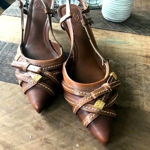Tory Burch Brwn/Leather Pointy/Slingback Sandals